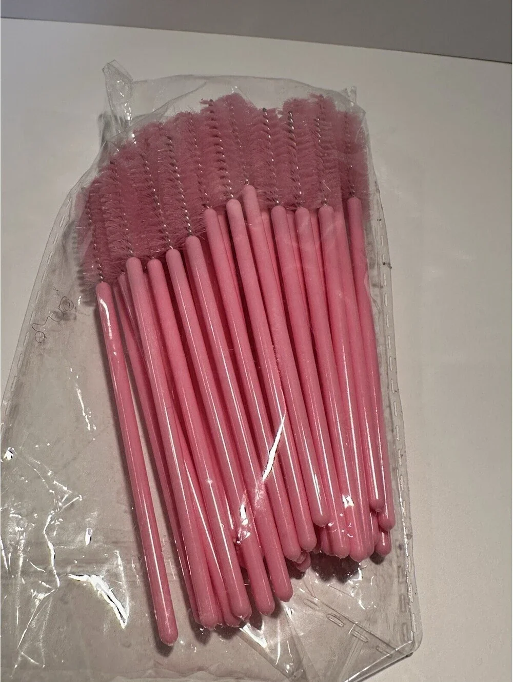 Heart Shape Disposable Wands Brushes Eyelash Extension 46 Pcs NEW